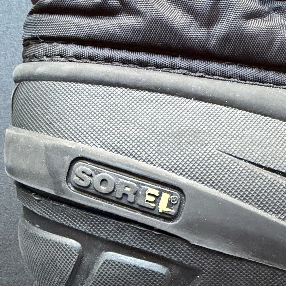 Sorel Flurry Black Winter Boots Size 2 (Unisex)